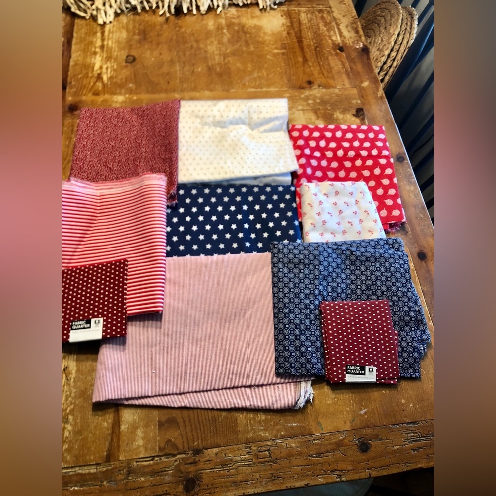 22 yds + FQ Patriotic Cotton Quilting Fabric Bundle - 4th July